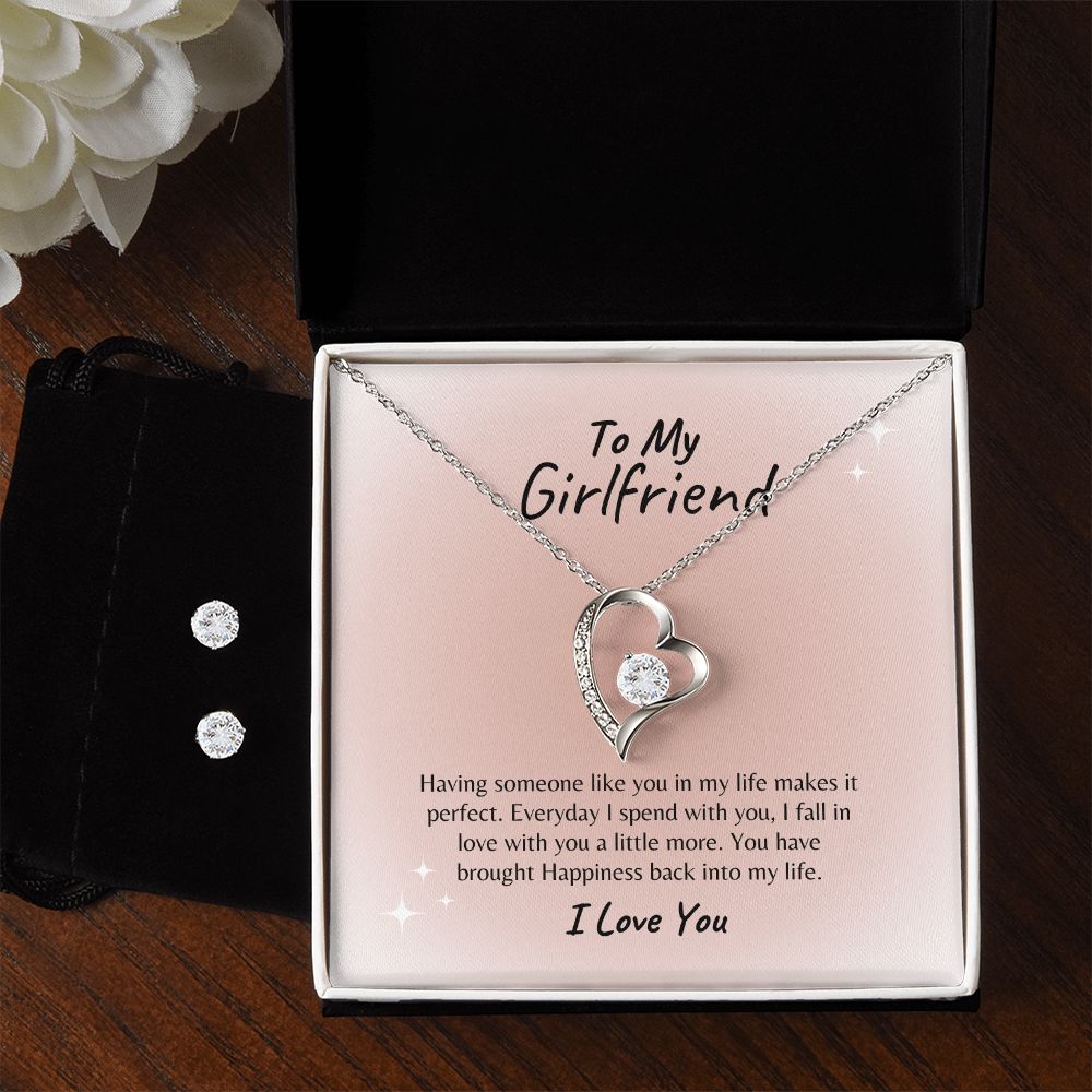 To My Girlfriend Forever Love Necklace